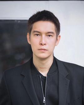 彭·诺帕维柴