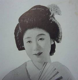 田中绢代