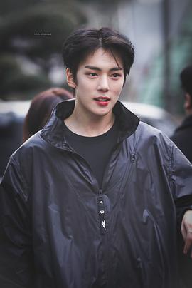 李玟爀