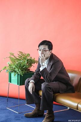 李东辉