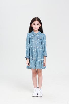 李依蒙