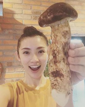 星野真里