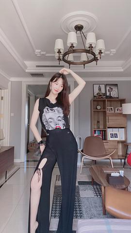 吴佳尼