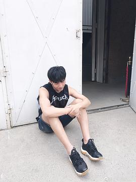 杨业明