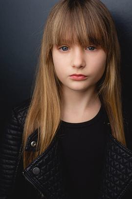 Anastasia Veronica Lee