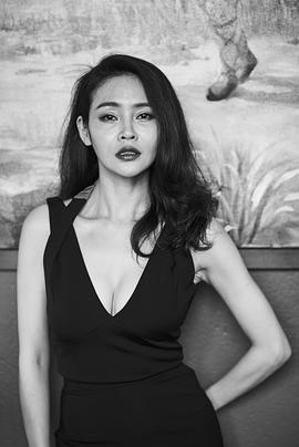 于明加