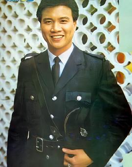 万梓良