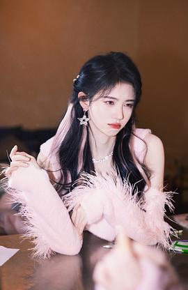 鞠婧祎