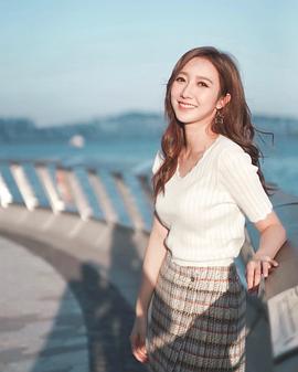 何依婷
