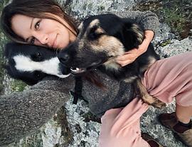 罗娜·迈特拉