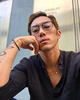 麦秋成