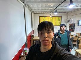 尹灿荣