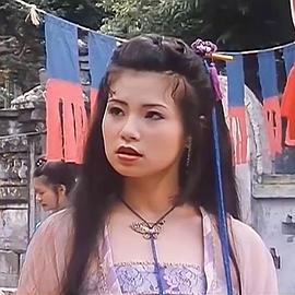 杨嘉玲