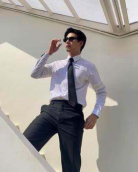 塔纳科恩·库尔贾拉松巴特