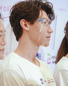 苏帕功·斯里坡通