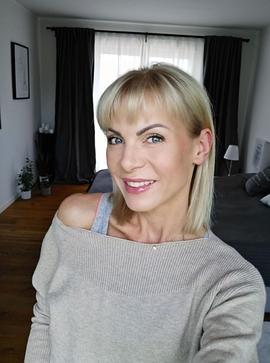 Karolina Nowakowska
