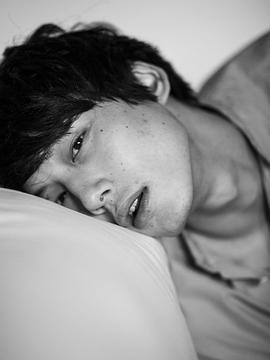 坂口健太郎