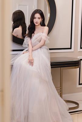 李一桐