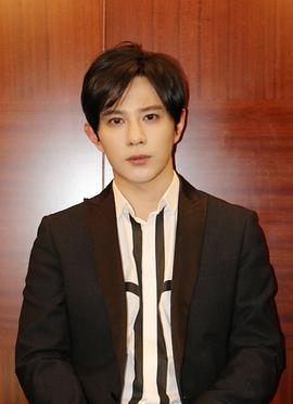 杨彤