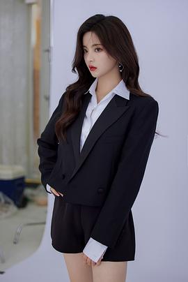 杨超越