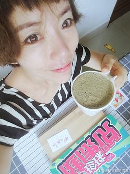 胡向真