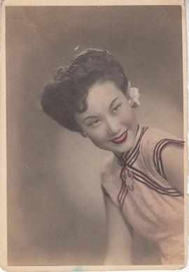 李丽华