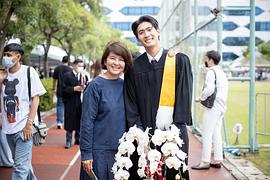 朱尼尔·卡杰布泓迪缇特·珈迪