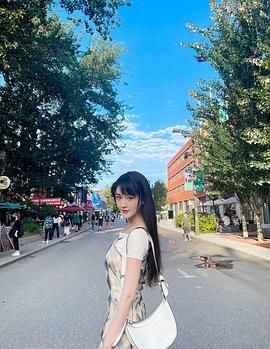 黄馨瑶