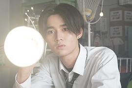 藤冈真威人