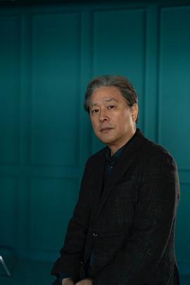 朴赞郁