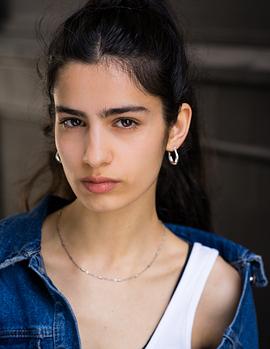 Hannah Khalique-Brown