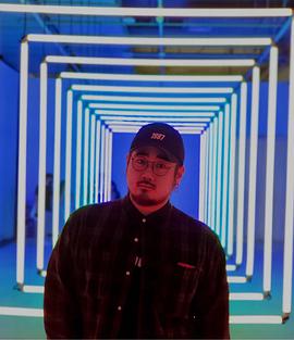 陈鼎鼎