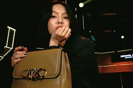 赵佳丽