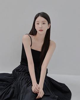 李孝娜