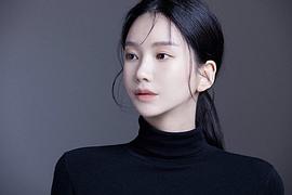 李孝娜