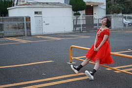 架乃由罗