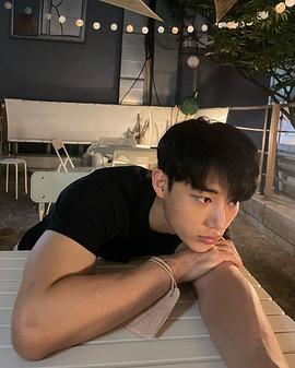 奇炫佑