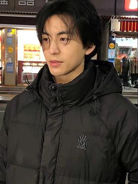 黄靖洲