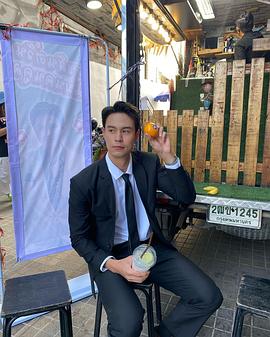 曼·特里萨努·索拉努