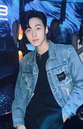李卓扬