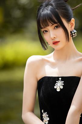 杨舒亦