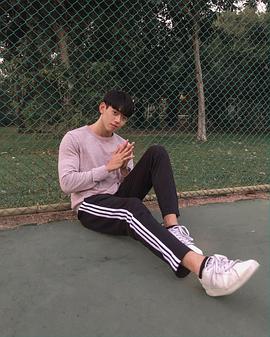 腾·阿披维特·乌埃姆