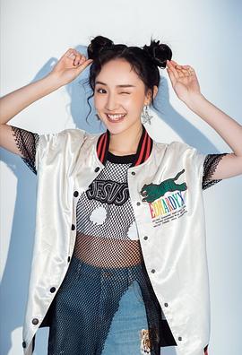黄尔纯