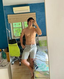 欧姆·迪拉吾缇斯·努赫朗