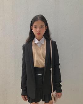 克里斯特尔·阿帕里西奥
