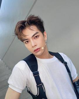 巴陂·塔纳塔特·英波查伊