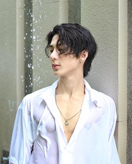 普渃·纳坡纶彭·索克颂布缇