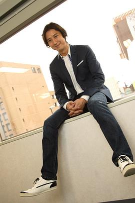 谷原章介