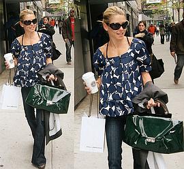 凯莉·蕾帕