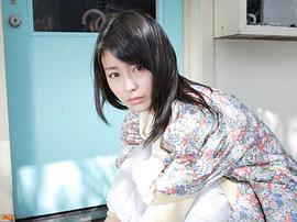 本仮屋唯佳